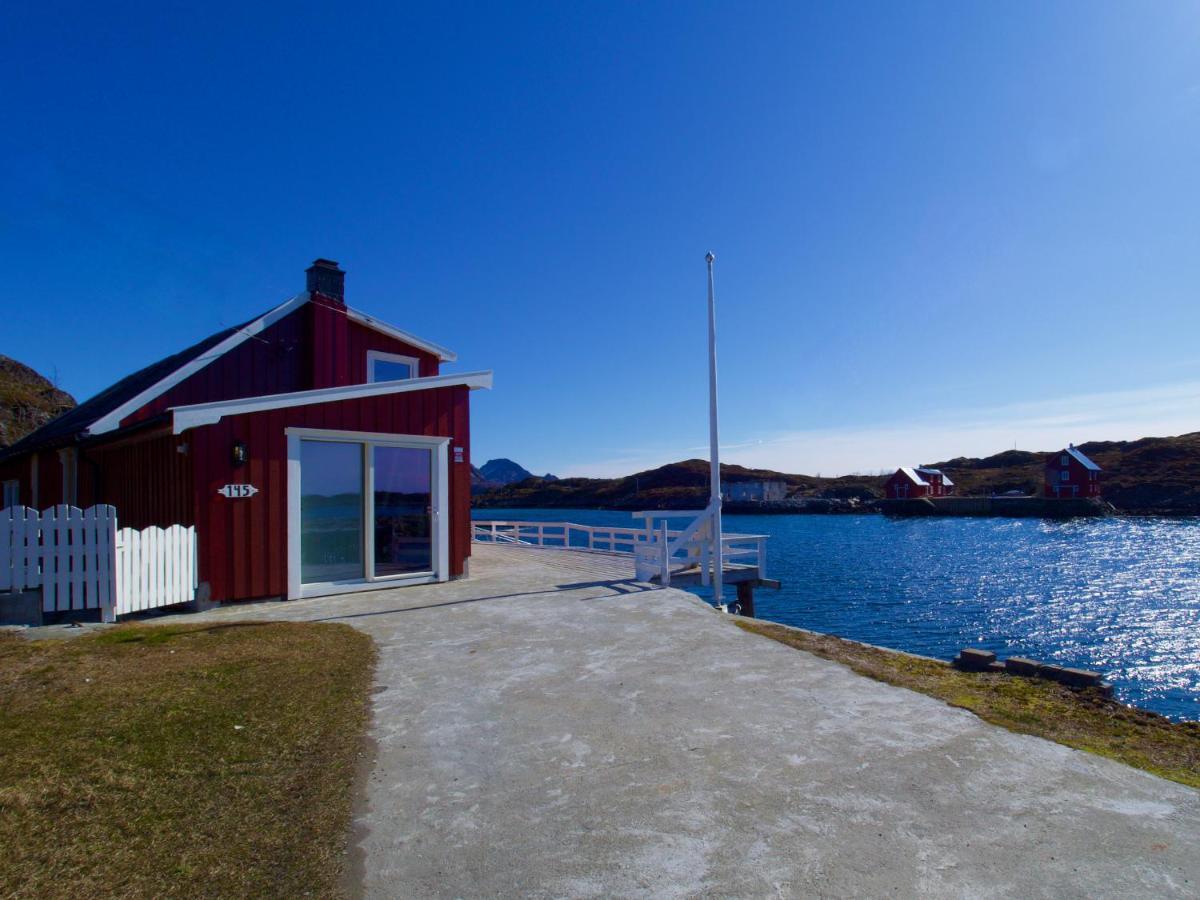 Fishermans Dock Lofoten Болстад Екстериор снимка